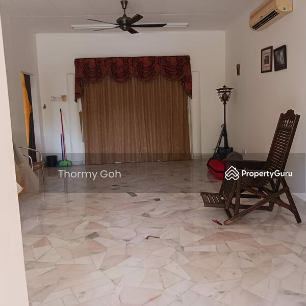 For Sale - Pantai Sepang Putra