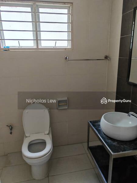 For Sale - Bayan Villa, Seri Kembangan