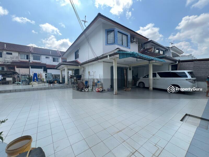 Mount Austin Double Storey Terrace Corner, Mount Austin, Johor Bahru