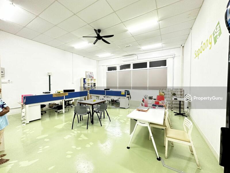 Untuk Dijual - Bukit Serdang Seri Kembangan Terrace Factory Shop 3sty Fully Tenanted Taman Bukit Serdang