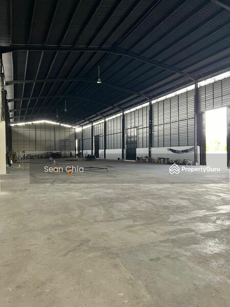 For Rent - 27200sf Warehouse 290x80 at Putra Heights Subang Jaya Puchong