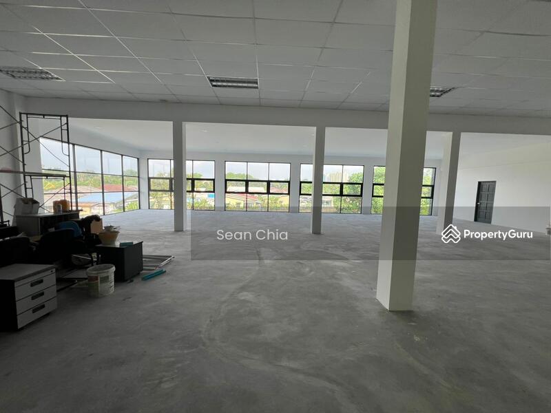 For Rent - 27200sf Warehouse 290x80 at Putra Heights Subang Jaya Puchong