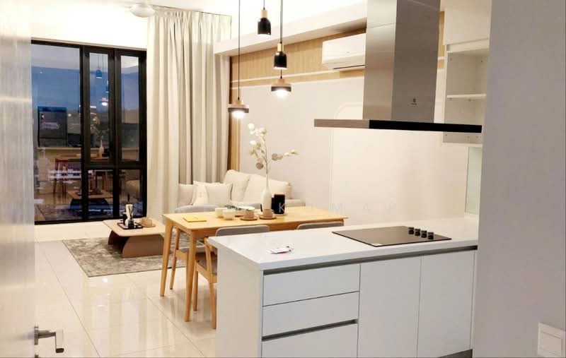 Kondominium untuk Disewa di Sentral Suites, Brickfields, KL - Prem Kumar - Living Room - PropertyGuru.com.my
