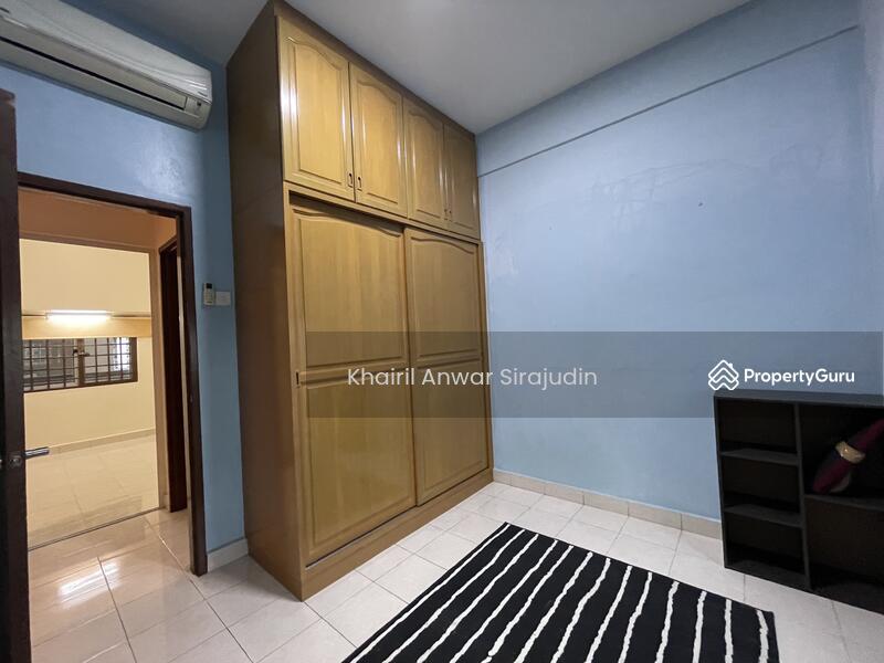 Untuk Dijual - Kelana Mahkota