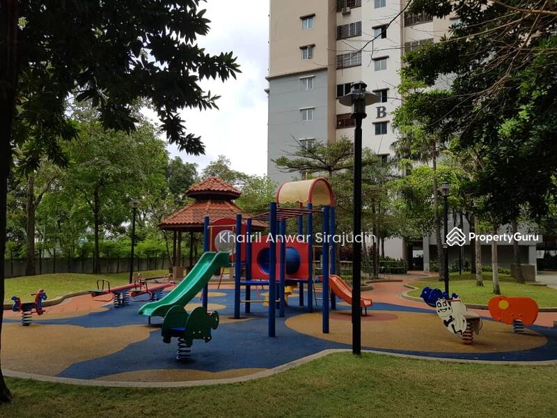 Untuk Dijual - Kelana Mahkota