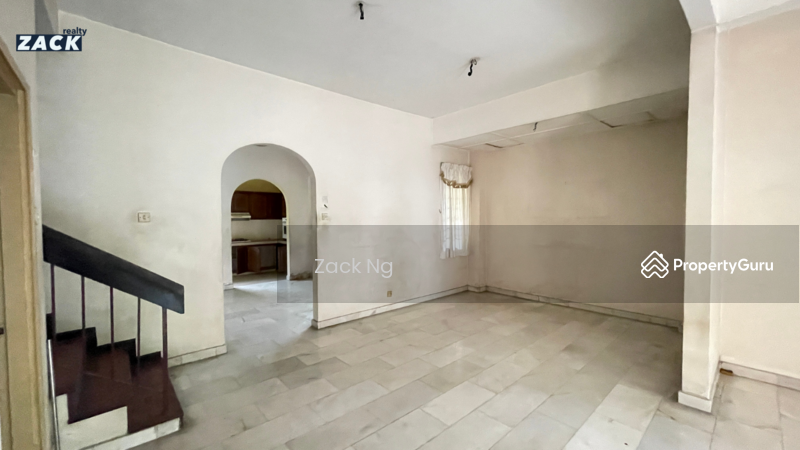 Untuk Dijual - Semi-D house at Damansara Heights