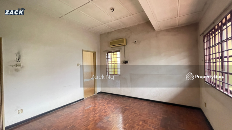 Untuk Dijual - Semi-D house at Damansara Heights