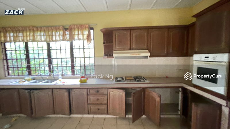 Untuk Dijual - Semi-D house at Damansara Heights
