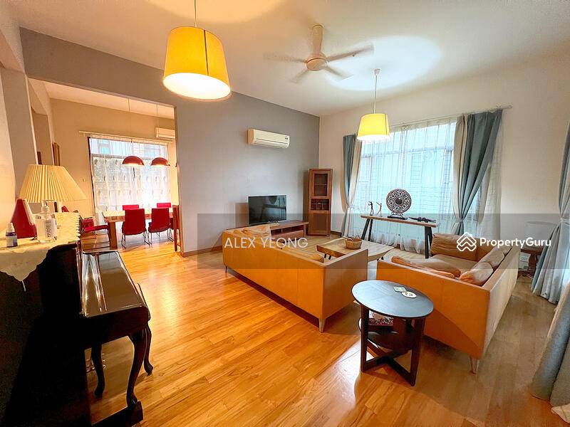 Diamond City Bungalow Fully Furnished & Renovated, Diamond City