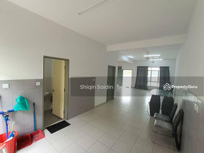 2-storey Terraced House for Sale in Bandar Puncak Alam (Puncak Alam) - Shiqin Saidin - PropertyGuru.com.my