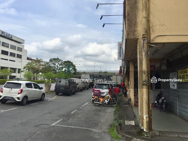 Corner Shophouse at Jalan Palm, Kuching, Lorong Palm , Palm Road