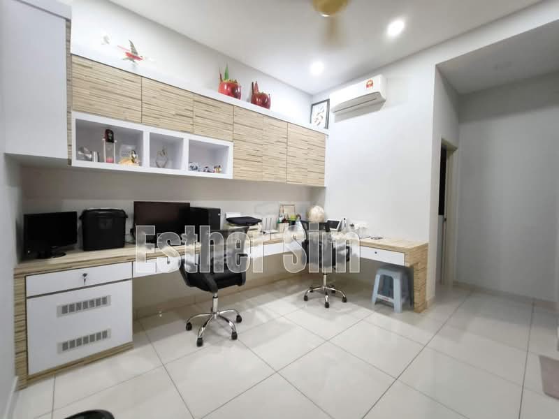 Rumah Teres 3 Tingkat untuk Dijual di Butterworth (Penang) - Esther Sim - Study - PropertyGuru.com.my