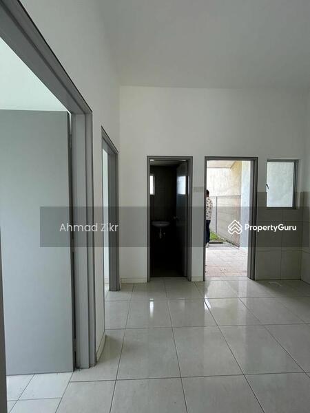 For Sale - Berkembar Dua Tingkat Bandar Pontian