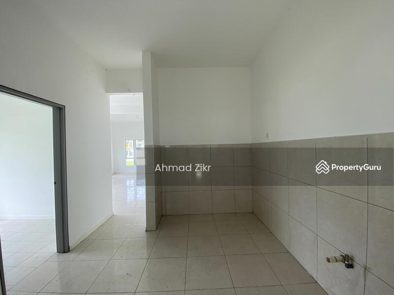 For Sale - Berkembar Dua Tingkat Bandar Pontian