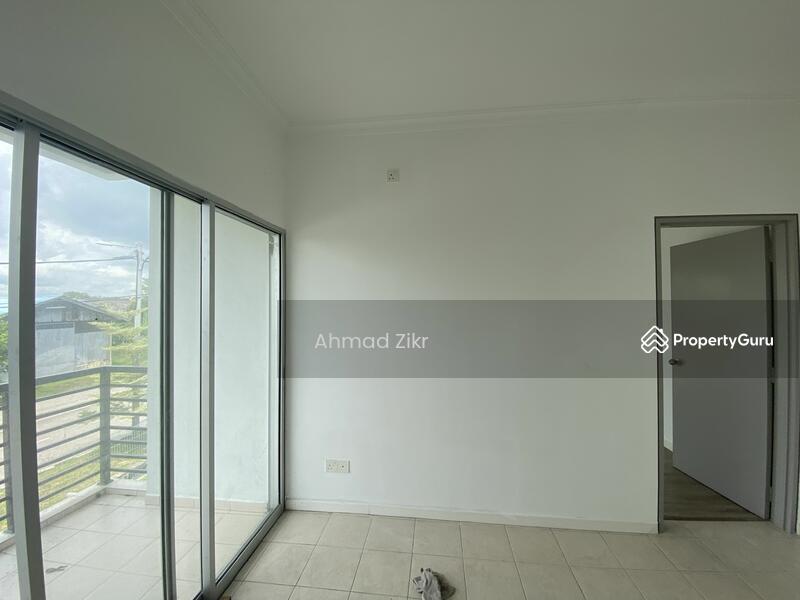 For Sale - Berkembar Dua Tingkat Bandar Pontian