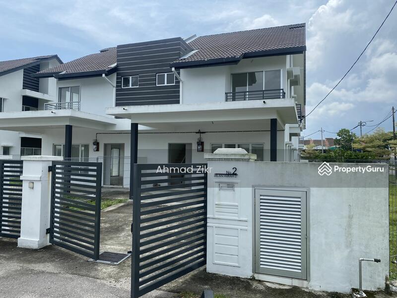For Sale - Berkembar Dua Tingkat Bandar Pontian