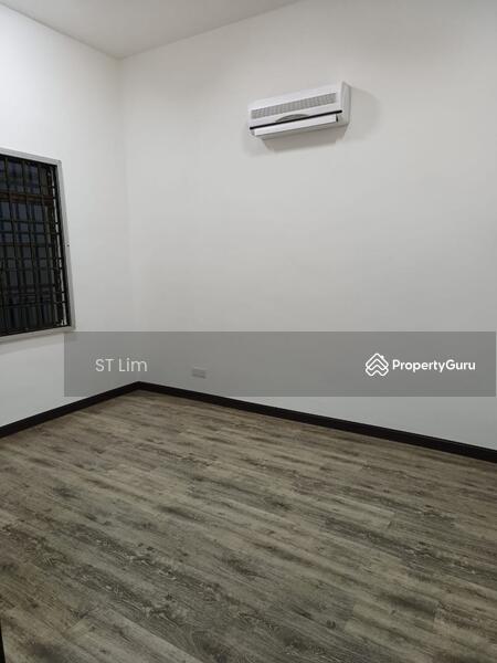 For Sale - Casa Grande Double-storey Deatched House at Taman Jesselton in Penang