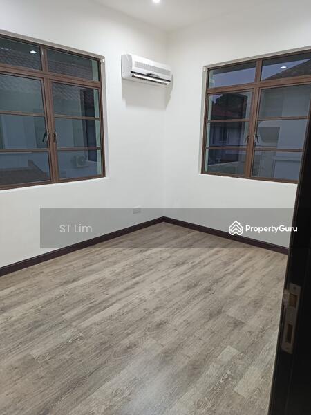 For Sale - Casa Grande Double-storey Deatched House at Taman Jesselton in Penang
