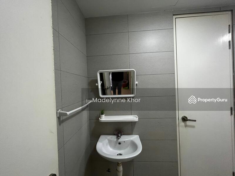 For Sale - Woodsbury Suites