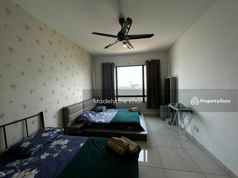 For Sale - Woodsbury Suites