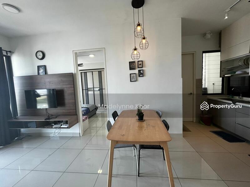 For Sale - Woodsbury Suites