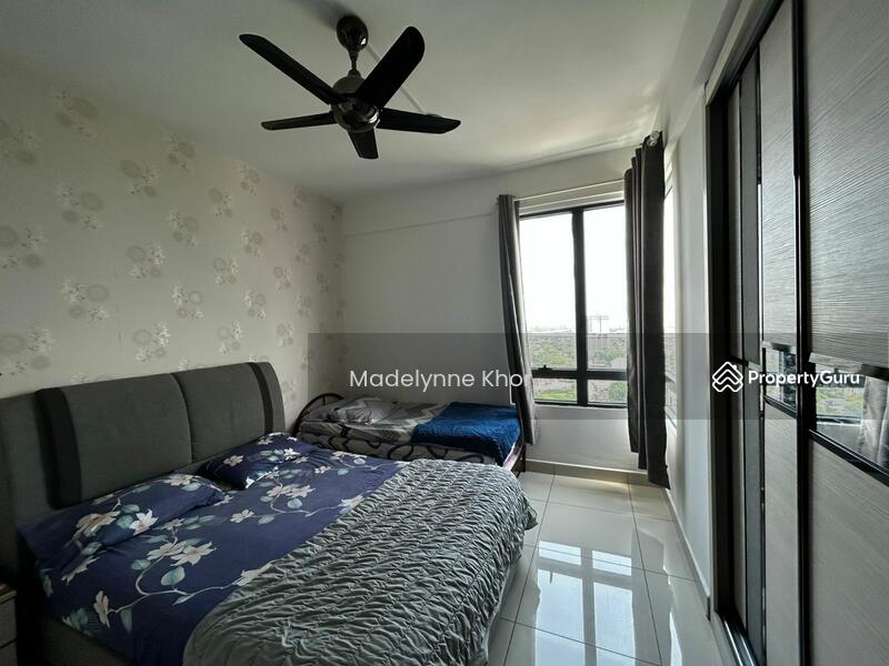 For Sale - Woodsbury Suites