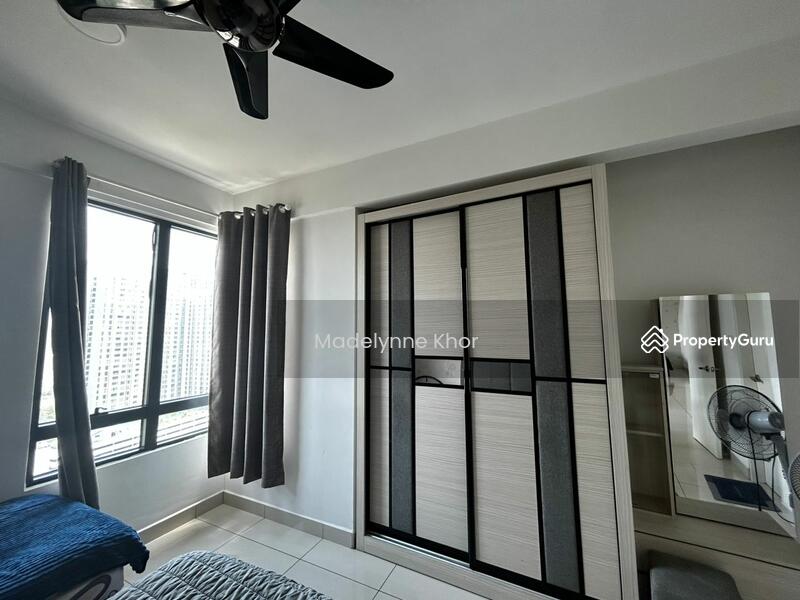 For Sale - Woodsbury Suites