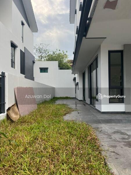 Rumah Berkembar untuk Dijual di Bukit Jelutong (Shah Alam) - Azuwan Dol - PropertyGuru.com.my