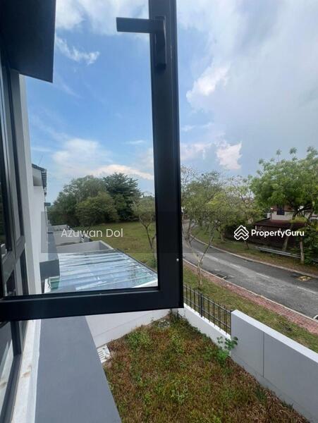 Rumah Berkembar untuk Dijual di Bukit Jelutong (Shah Alam) - Azuwan Dol - PropertyGuru.com.my