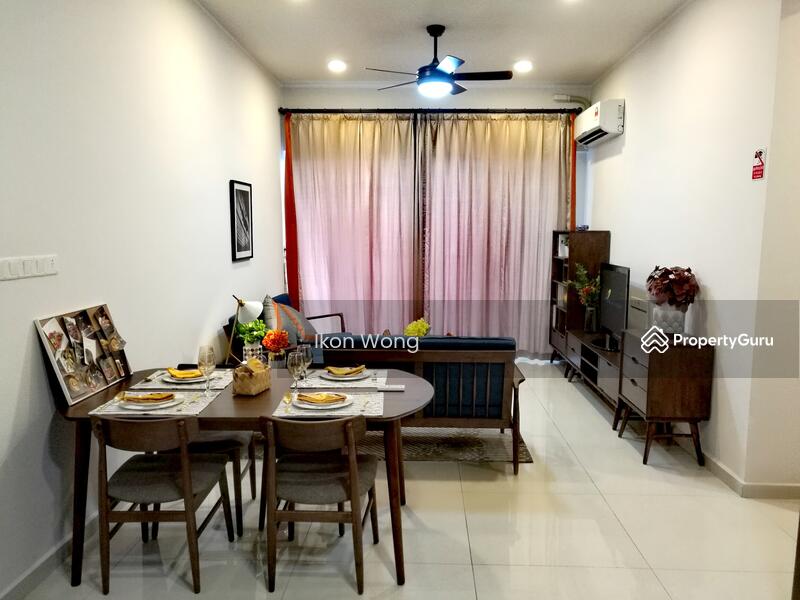 For Sale - Country garden danga bay