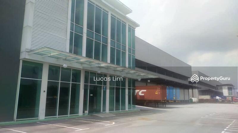 Untuk Disewa - Grade A Bungalow Detached Warehouse With Loading Bay for Rent In North Port