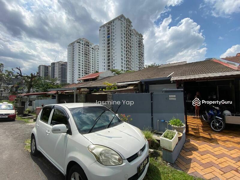 Untuk Dijual - Terrace house at Petaling Jaya