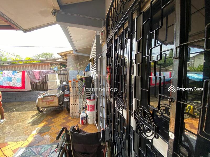 Untuk Dijual - Terrace house at Petaling Jaya