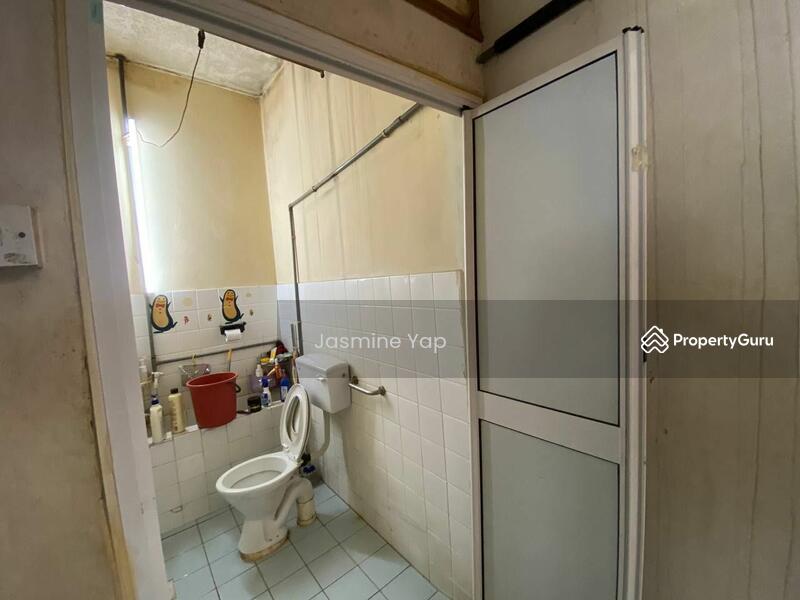 Untuk Dijual - Terrace house at Petaling Jaya