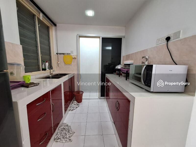 Pangsapuri untuk Disewa di Vista Pinggiran Apartment - Vincent Vince - PropertyGuru.com.my