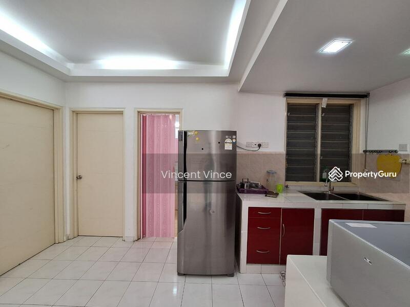 Pangsapuri untuk Disewa di Vista Pinggiran Apartment - Vincent Vince - PropertyGuru.com.my