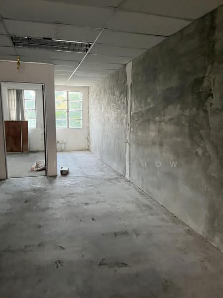 Shop for Rent in Shah Alam (Selangor) - Winnie Chow - Interior - PropertyGuru.com.my