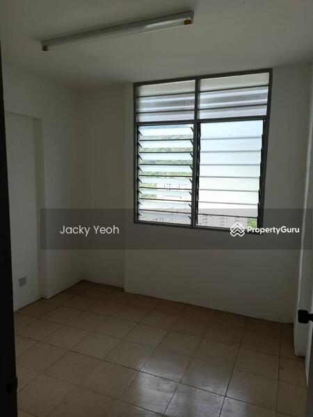 For Rent - Green Garden