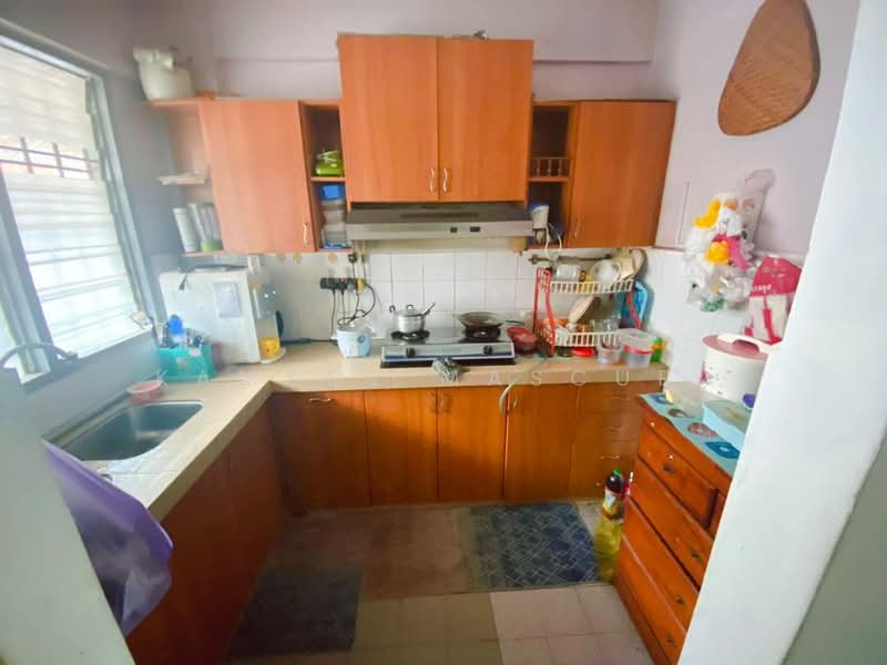 Pangsapuri untuk Dijual di Taman Setia Balakong - Kamsol Mascuri - Kitchen - PropertyGuru.com.my
