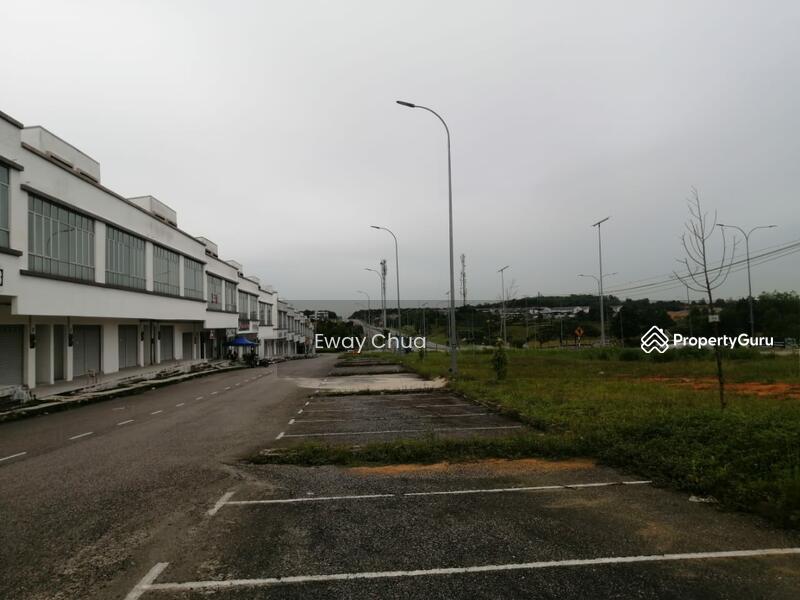 Untuk Disewa - BANDAR LAYANGKASA