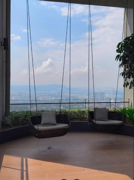 Kediaman Servis untuk Dijual di Emerald 9 - KT Teoh - Balcony - PropertyGuru.com.my