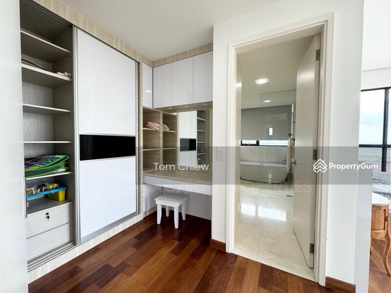 Condominium for Sale at Straits View 18 - Tom Chiew - PropertyGuru.com.my