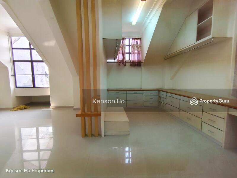 For Sale - Flora Green