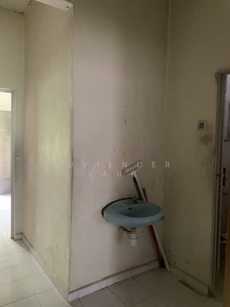 2-storey Terraced House for Sale in Taman Puchong Intan (Puchong) - Suviender Kaur - PropertyGuru.com.my
