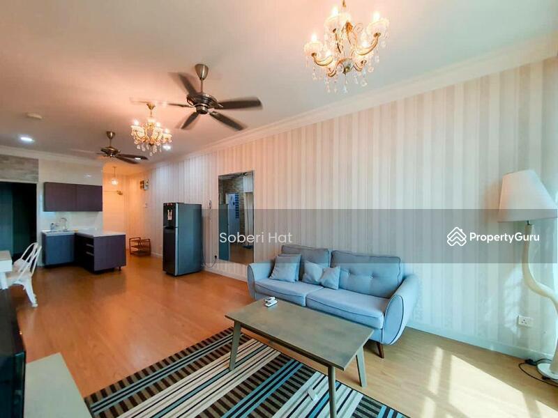 Vista Alam Serviced Apartment, Persiaran Damai Off Persiaran Dato