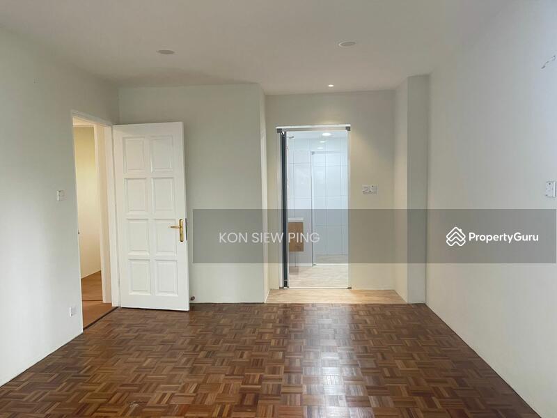 Central Court Apartment (Ground Floor) For Rent! Located at Jalan