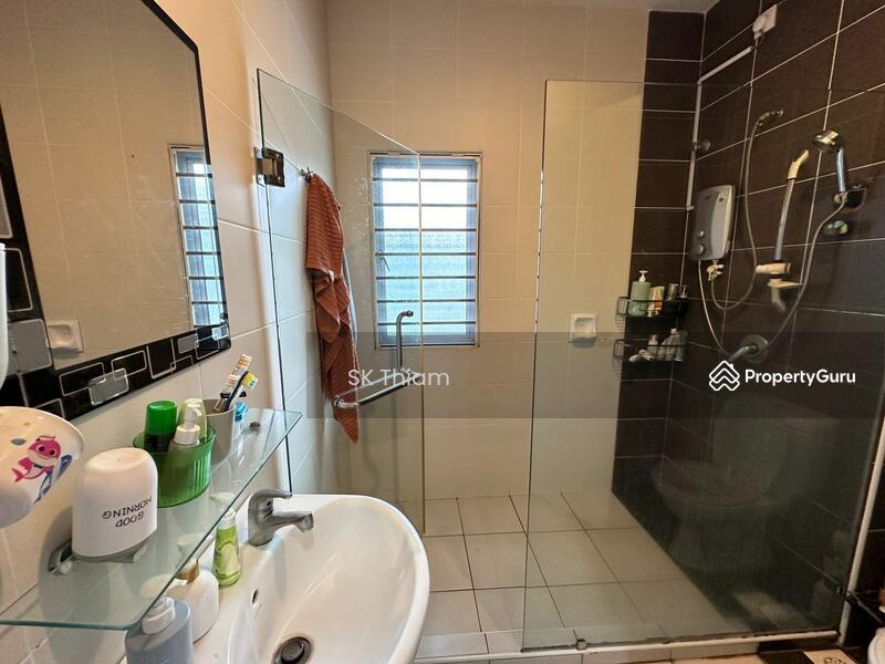 For Sale - Renovated Damai Residence Terrace house for Sale