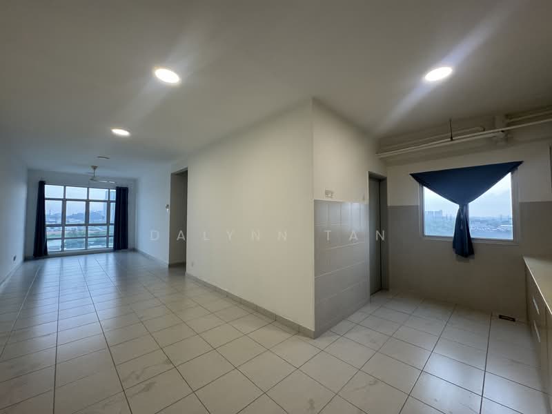 Apartment for Rent at Pangsapuri Seri Utama - Dalynn Tan - Living Room - PropertyGuru.com.my