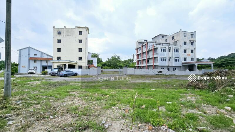 For Sale - Commercial land with 2 adjoined shophouses and 2 five-storey buildings in Sungai Jawi