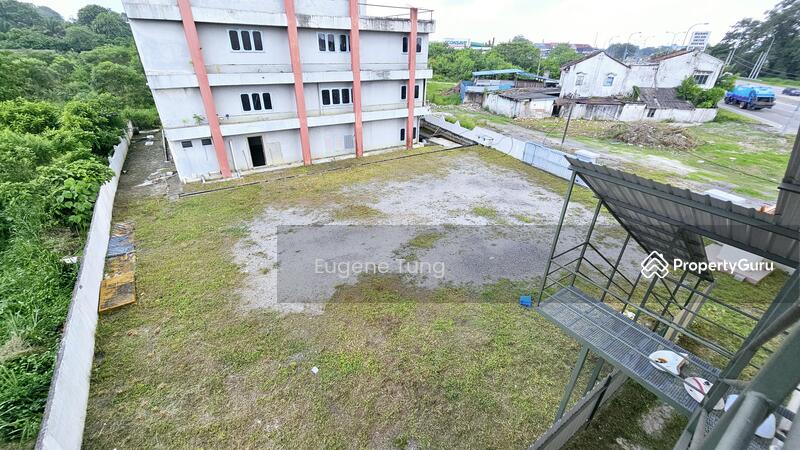 For Sale - Commercial land with 2 adjoined shophouses and 2 five-storey buildings in Sungai Jawi